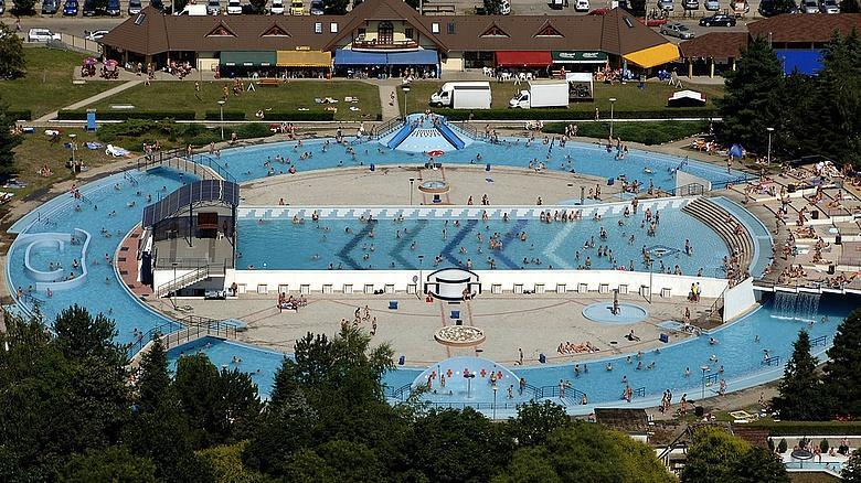 Grill Terasz Etterem Es Szallashely Mezokovesd Bagian luar foto