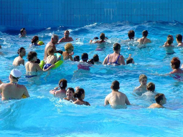 Grill Terasz Etterem Es Szallashely Mezokovesd Bagian luar foto
